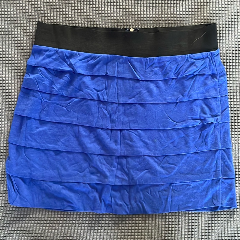 Express Skirt Size M